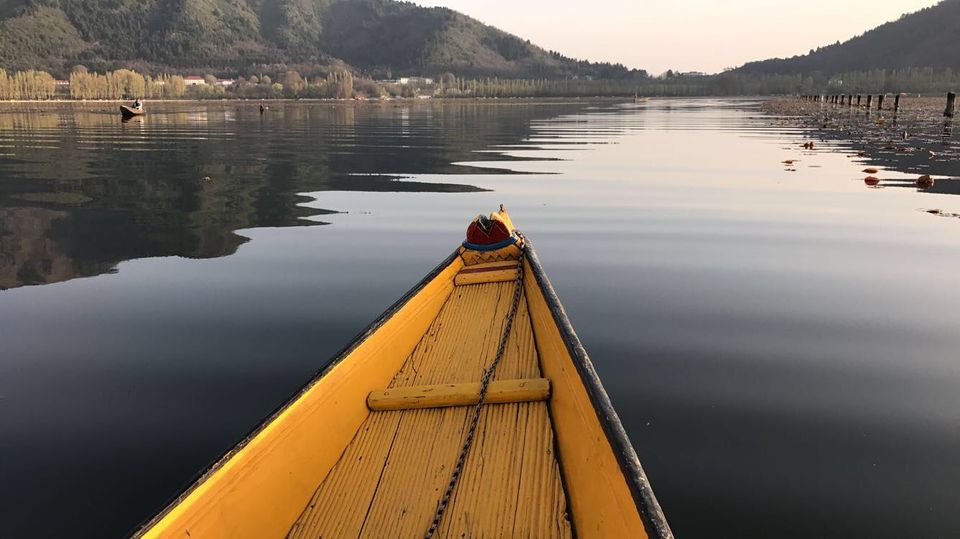 Photo of Kashmir Diaries :Dal lake- where everything is floating. 1/9 by Siddhi Manerikar