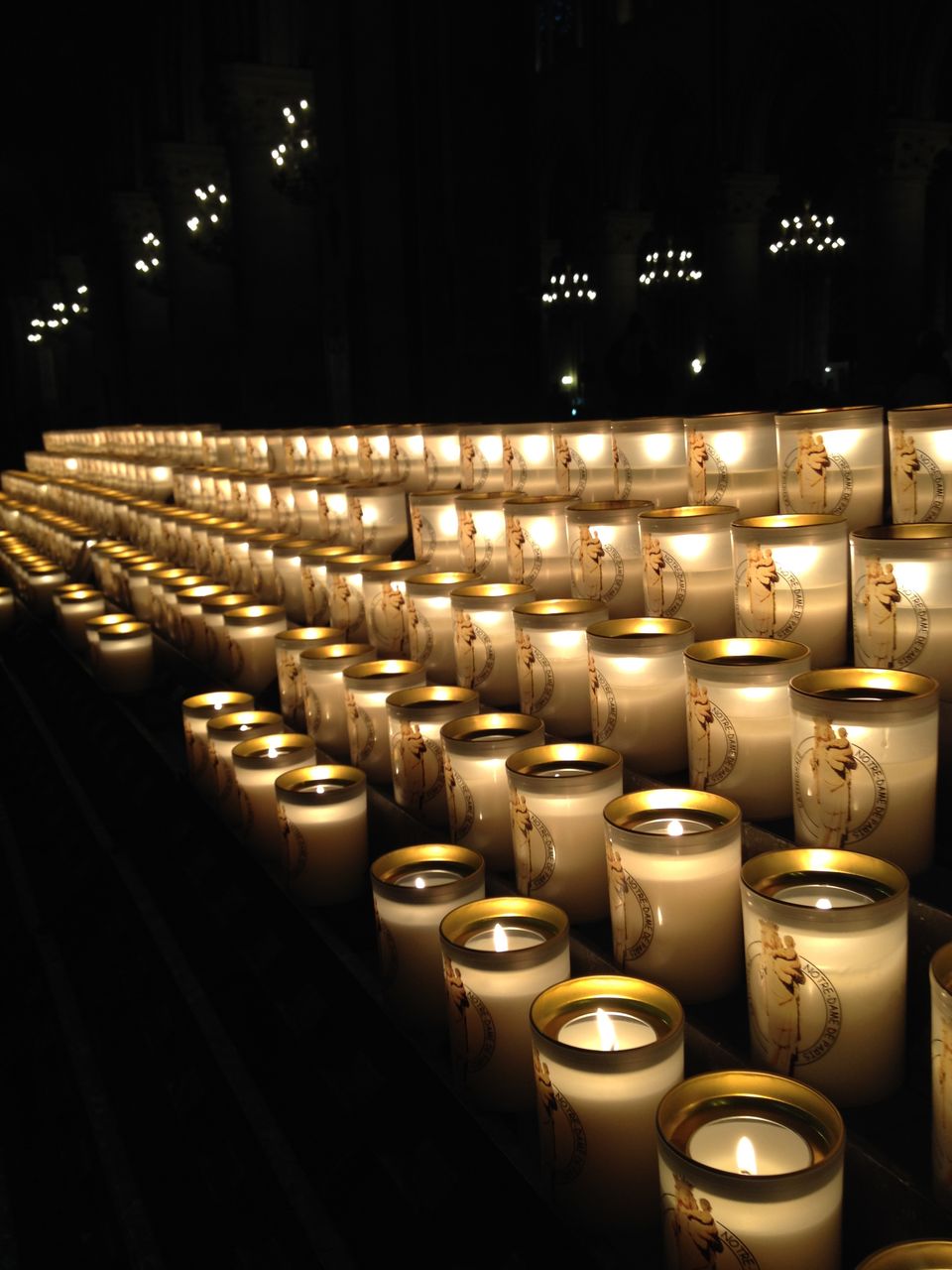 Photo of Notre Dame, Paris, France by Fran Sendiong-Dacono