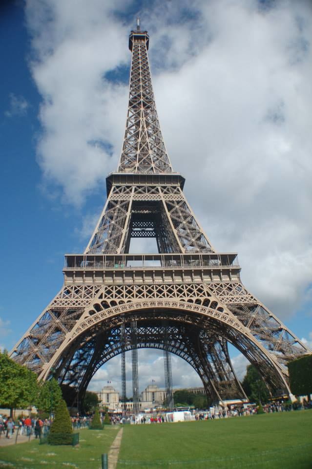 Photo of Lovers Perfect Day in Paris, France 28/35 by Fran Sendiong-Dacono