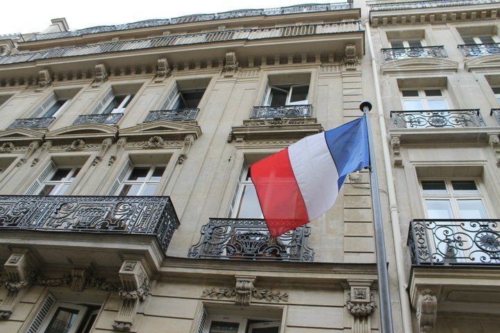 Photo of J'aime Paris.. Intoxicating like the Pinot Noir 4/15 by Arpita