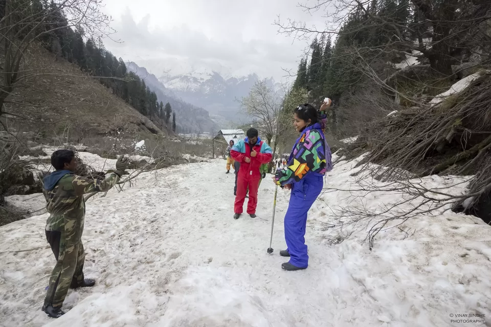 Photo of Solang Valley, Burwa, Himachal Pradesh, India by vinay sindhe