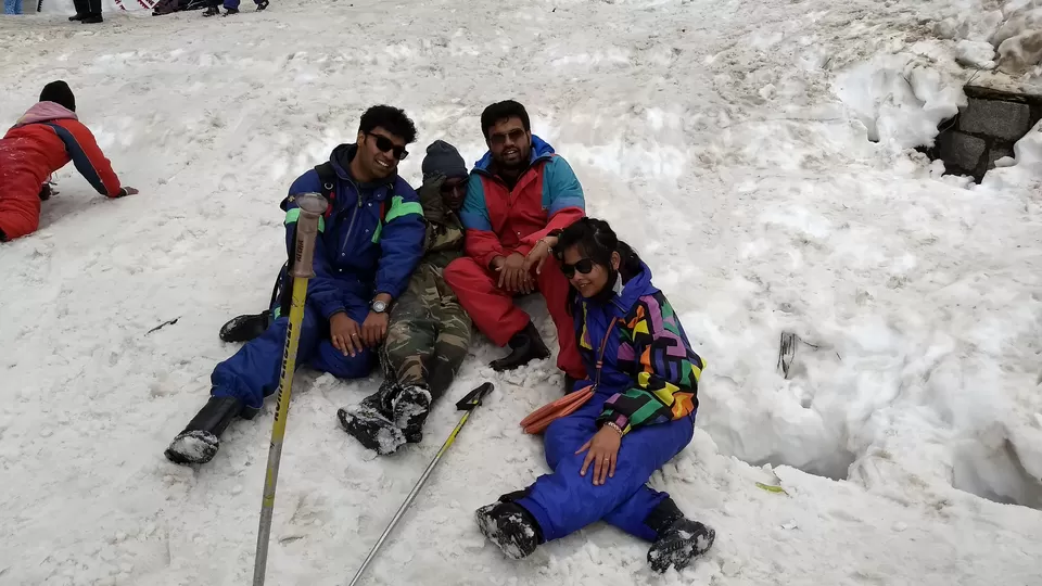 Photo of Solang Valley, Burwa, Himachal Pradesh, India by vinay sindhe