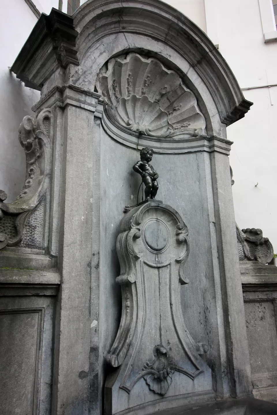 Photo of Manneken Pis, Brussels, Belgium by vinay sindhe