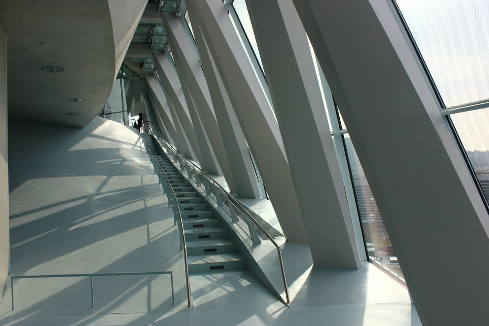 Photo of Mercedes Benz Museum - Where art meets purpose. 3/32 by vinay sindhe