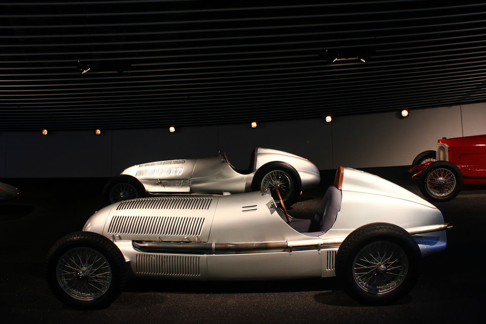 Photo of Mercedes Benz Museum - Where art meets purpose. 27/32 by vinay sindhe