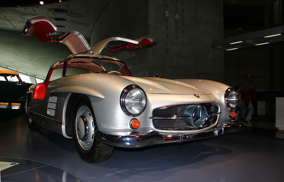 Photo of Mercedes Benz Museum - Where art meets purpose. 17/32 by vinay sindhe
