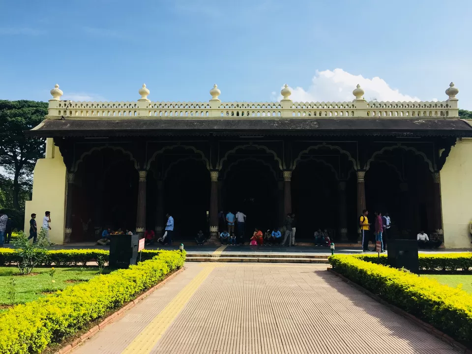 Photo of Tipu Sultan's Summer Palace, Tippu Sultan Palace Road, Chamrajpet, Bengaluru, Karnataka, India by Bhuvnesh Nigam