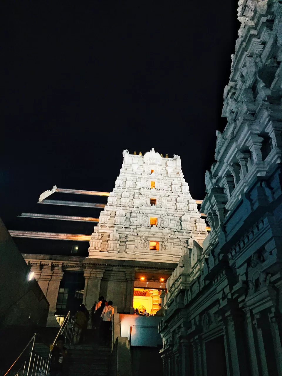 Photo of Bangalore local sight seeing by Bhuvnesh Nigam