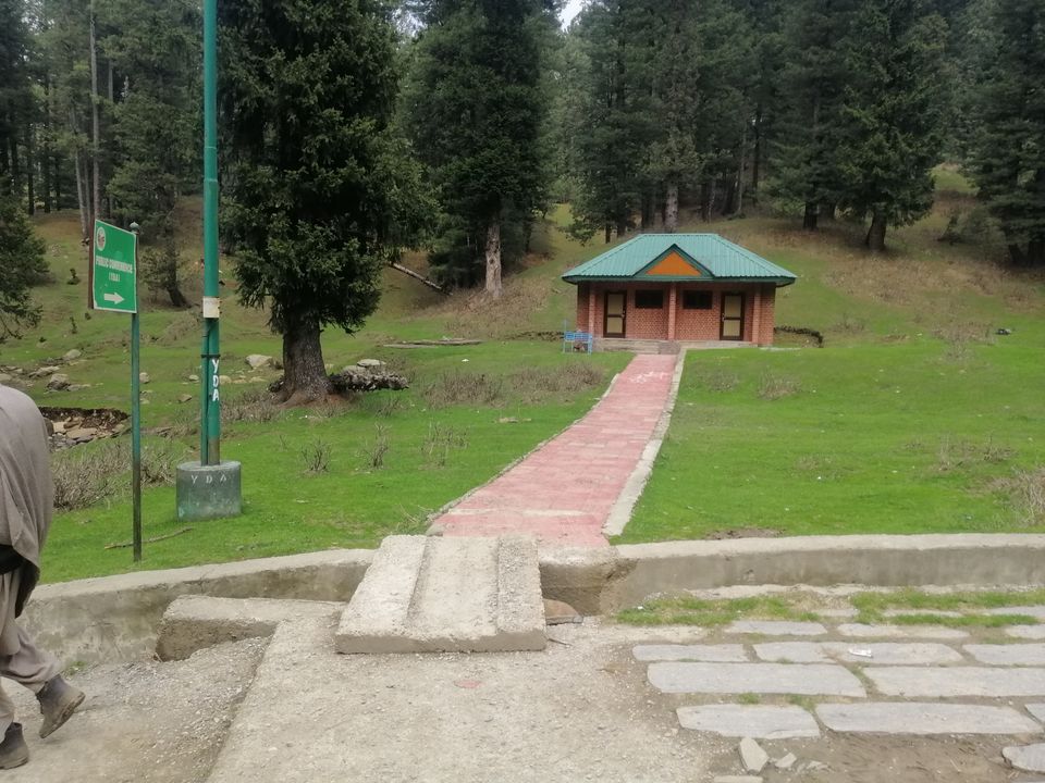 Photo of Magnanimous Kashmir by Prabhakar Borade