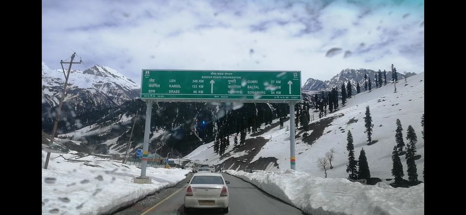 Photo of Magnanimous Kashmir by Prabhakar Borade