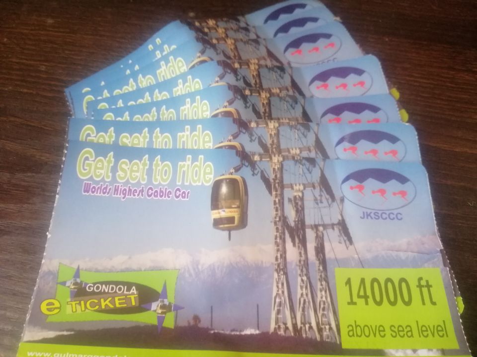 Photo of Gulmarg Gondola, Gulmarg by Prabhakar Borade