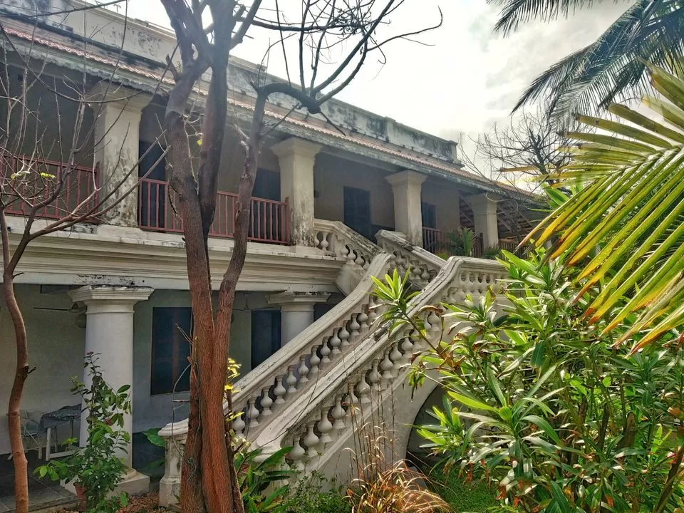 Photo of The Bungalow on the Beach - 17th Century, Tharangambadi, Tamil Nadu, India by Alpa Basu