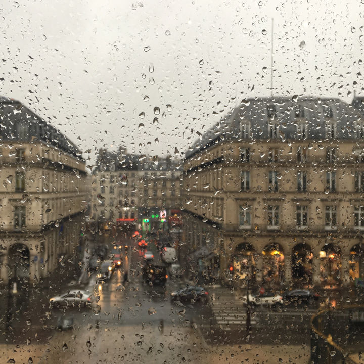 Photo of Louvre Museum, Paris, France by Harita Vinnakota