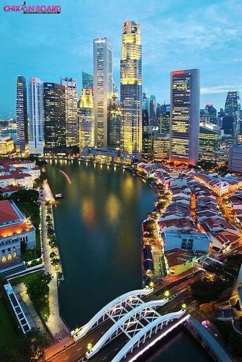 Photo of 10 Must Visits in Singapore by chix on board