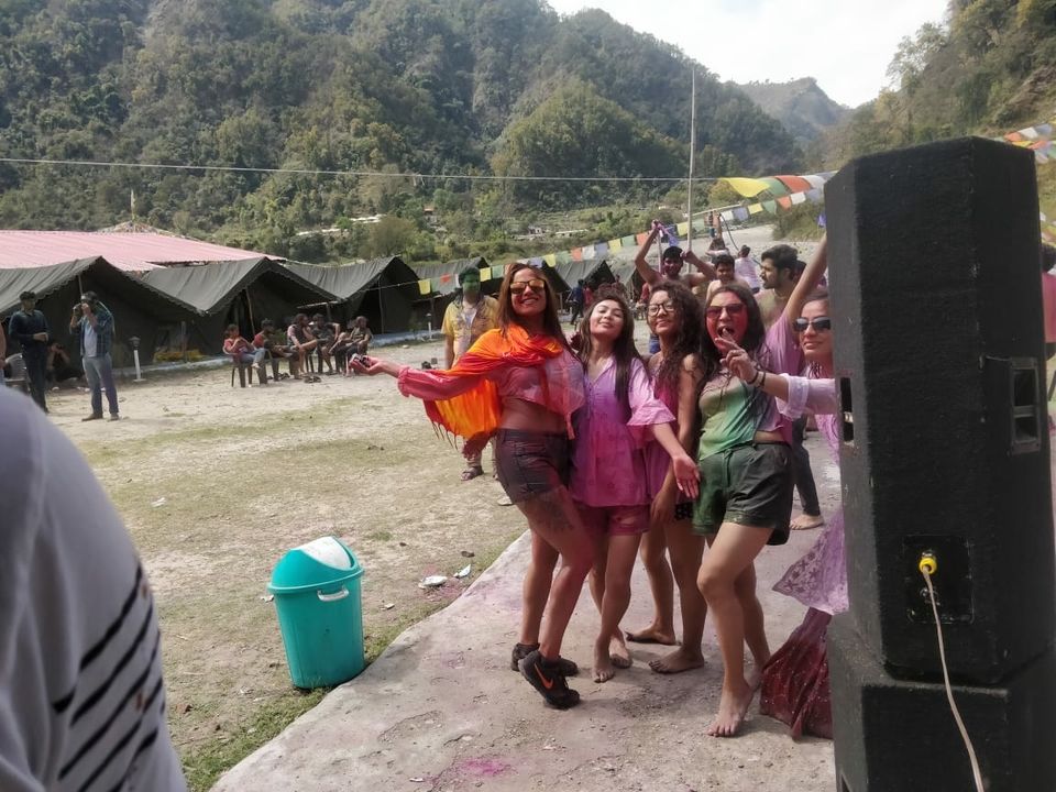 Photo of RISHIKESH : HOli 2019 celebration, Thrilling Rafting , Sightseeing by Urgan spaldon