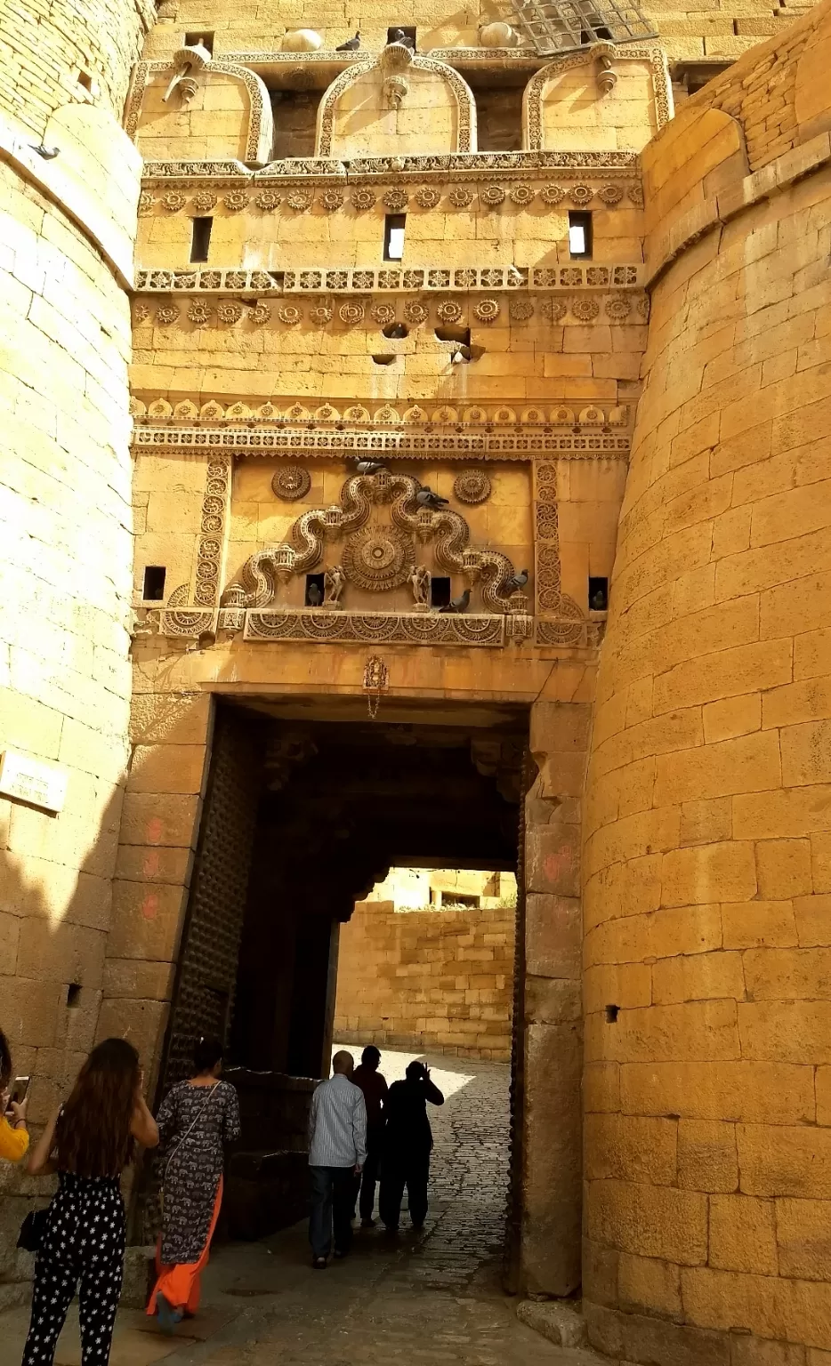 Photo of Jaisalmer Fort, Fort Road, Near Gopa Chowk, Dhibba Para, Manak Chowk, Amar Sagar Pol, Jaisalmer, Rajasthan, India by Urgan spaldon