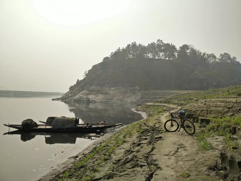 Photo of Sualkuchi, Assam, India by Kunal