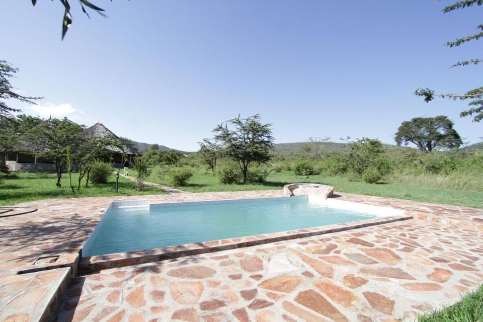 Photo of 11 Days Kenya Private Safari – Lodge Accommodation Edition by Denis Micheni Gitonga