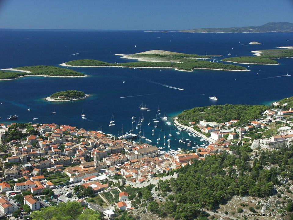 Photo of Sea Kayaking in Croatia - Speed boat, leisure kaya 2/4 by croActive Holidays