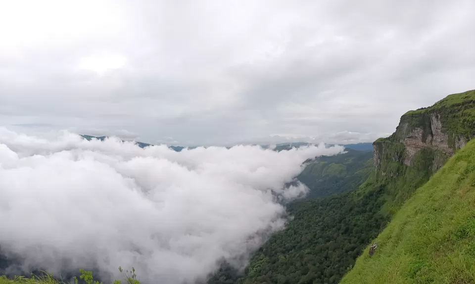 Photo of Rani Jhari Edge Point by MjasTahair M