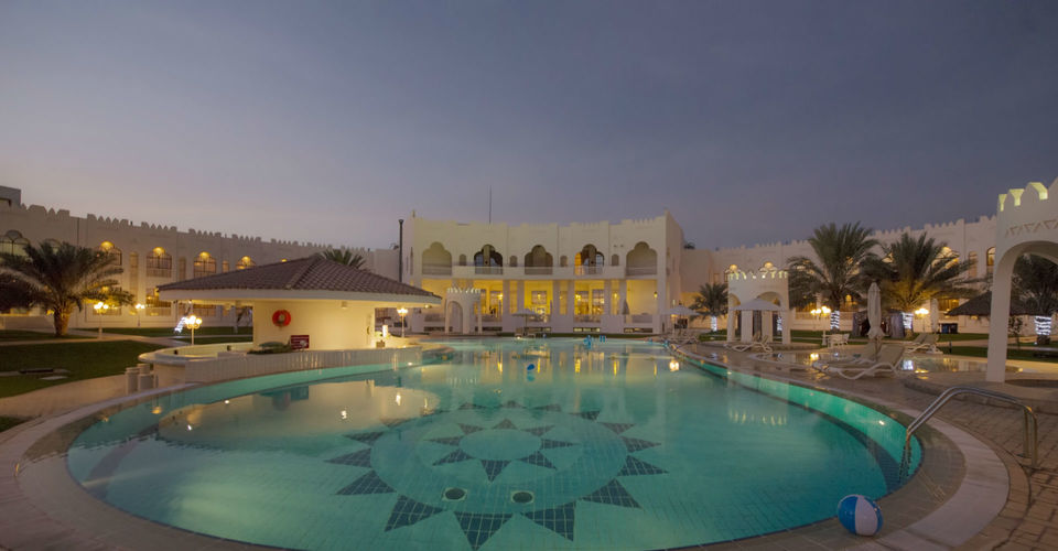Photo of Abu Dhabi : A Placeof Luxary & Adventure" 6/17 by Nishant Tyagi