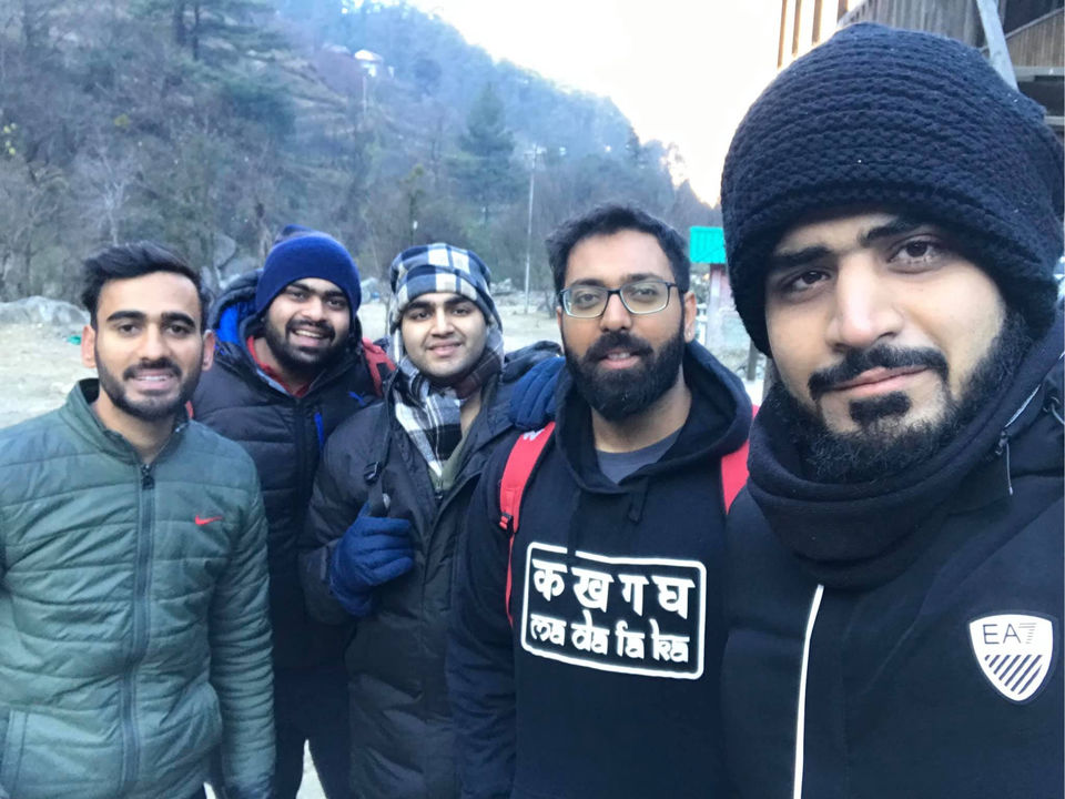 Photo of Tirthan valley(Winters) (7 days) by Kanishk Daima
