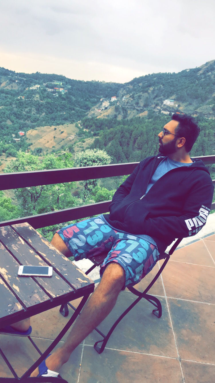 Photo of Shoghi-One Day drive To Himachal by Kanishk Daima