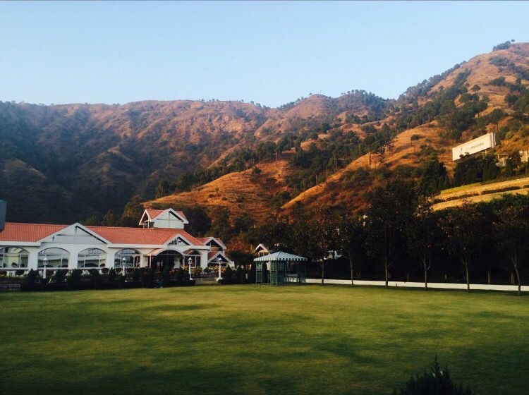 Photo of Kandhaghat-Club Mahindra(Must Visit) by Kanishk Daima