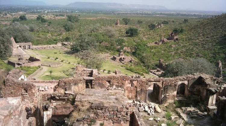Photo of Most Haunted Place In India-Bhangarh by Kanishk Daima