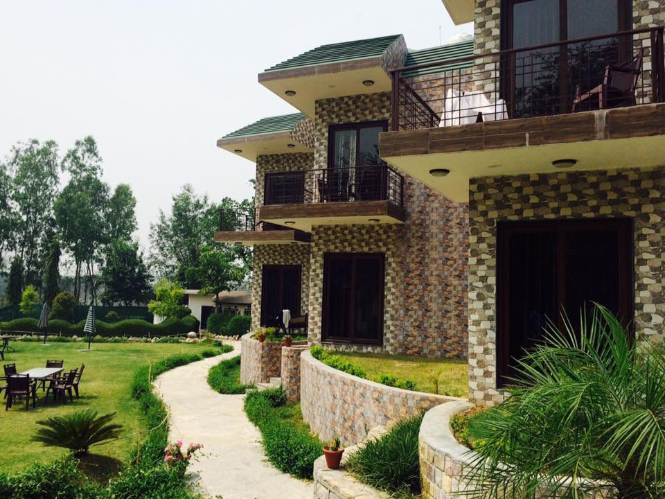 Photo of Resort in Ramnagar! by Kanishk Daima