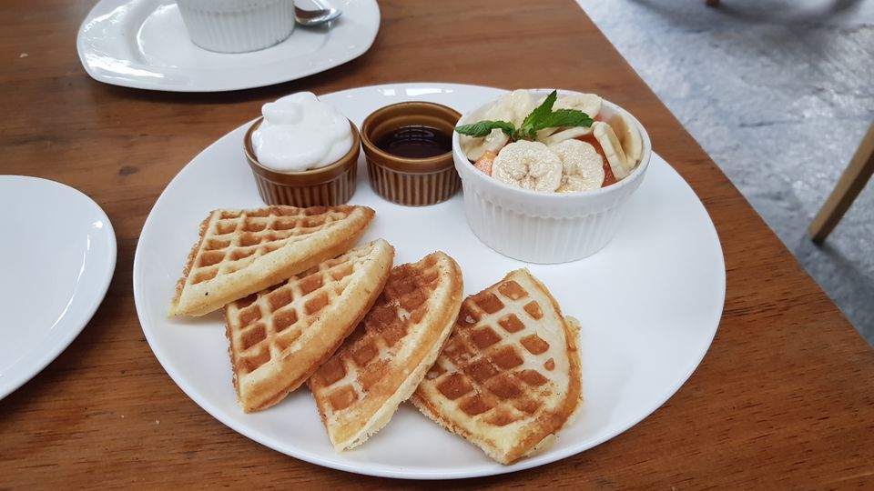Photo of The Johnson's Cafe and Hotel, Siyal, Manali, Himachal Pradesh, India by The Foodie Rider