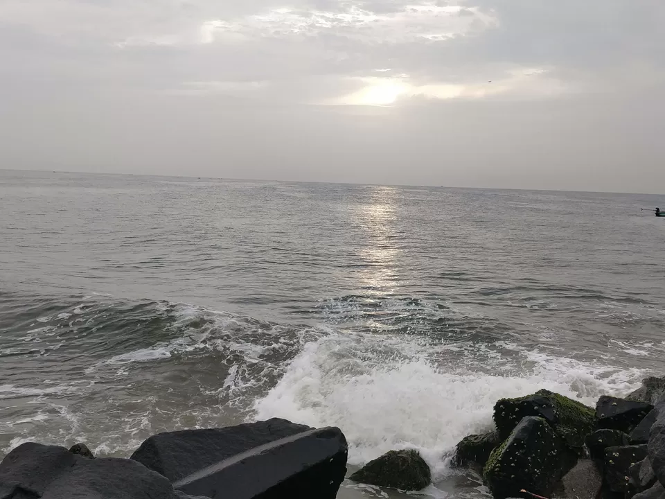 Photo of Promenade Beach, Puducherry by Bharti Gupta
