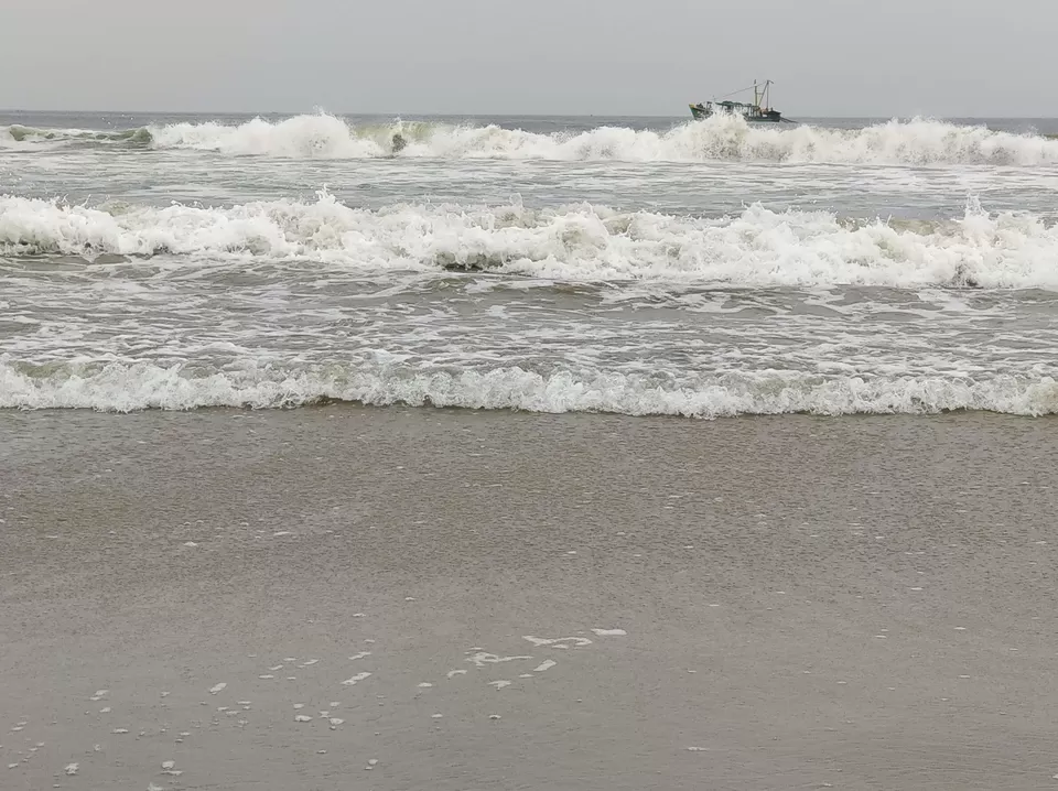 Photo of Paradise Beach, Pondicherry Road, Kotturpuram, Chennai, Tamil Nadu, India by Bharti Gupta