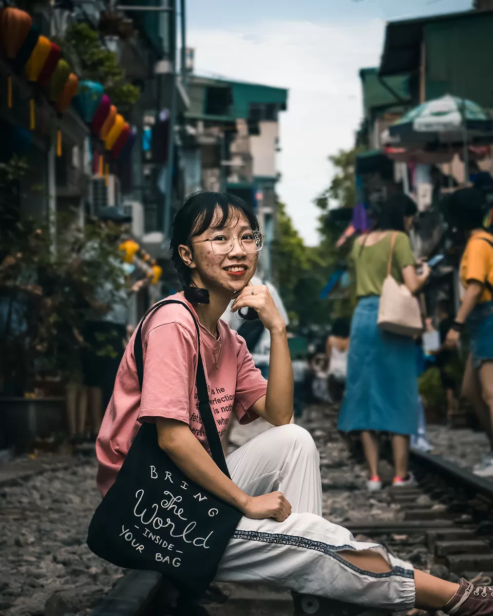 Photo of If You Want to Visit the Quirkiest Place Ever, DO NOT Miss the Train Street in Vietnam by riddhidebh