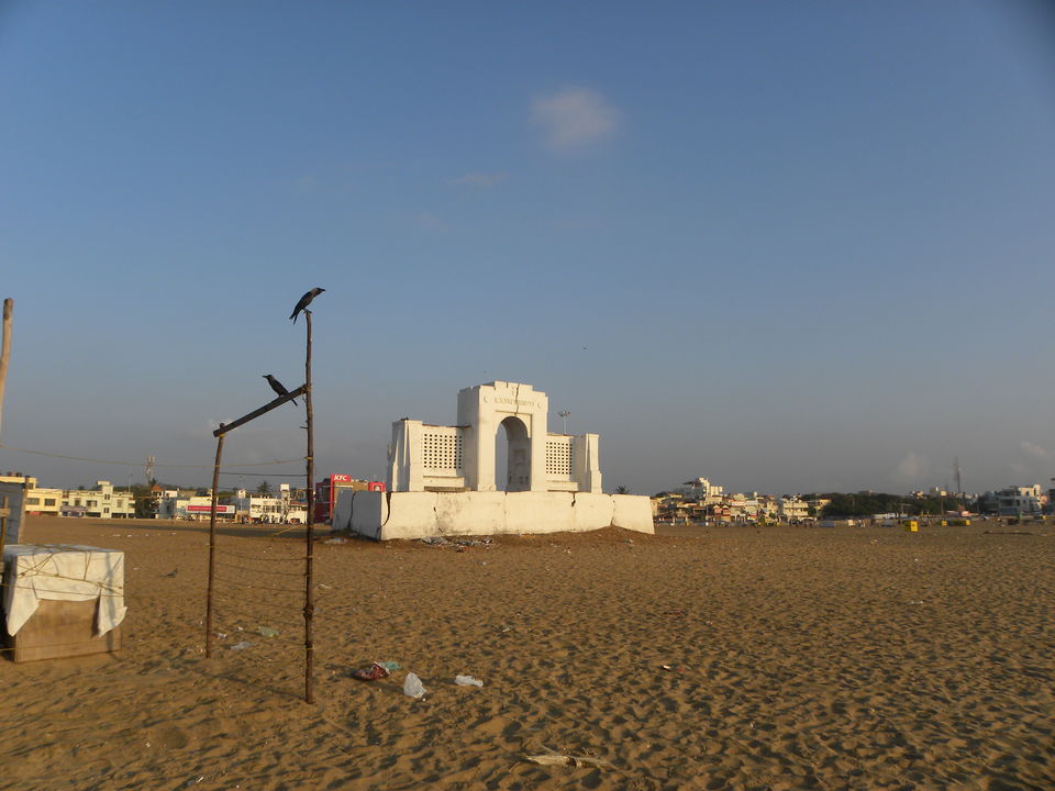 Photo of Besant Nagar Beach, Elliot's Promenade, Urrur Kuppam, Chennai, Tamil Nadu, India by Shivaani Harmsen