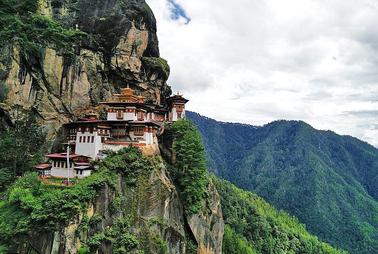 Photo of Planning a Trip to Bhutan? This 5-Day Itinerary Will Have You Covered by Ragini Mehra