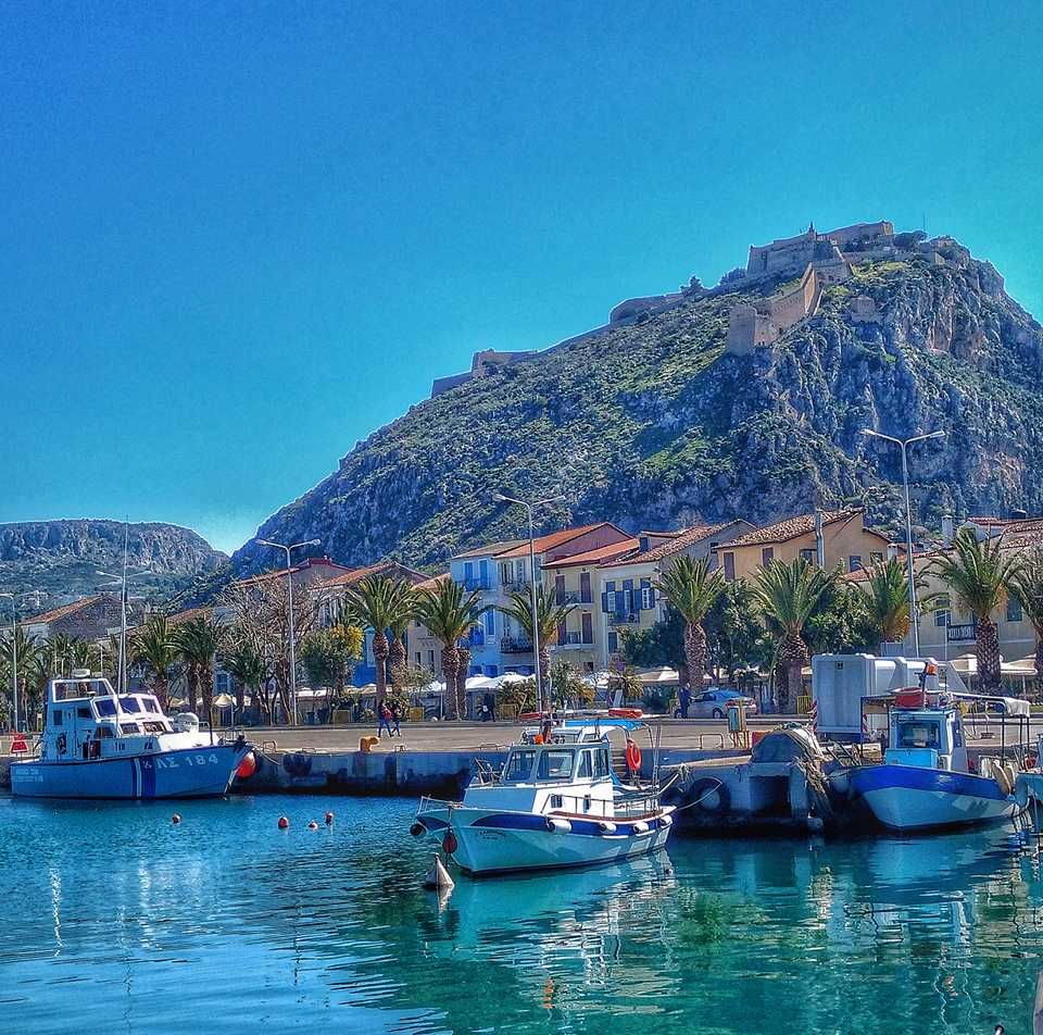 Photo of 18 Days Solo Backpacking Across Greece by Solo Traveler Nafeesa