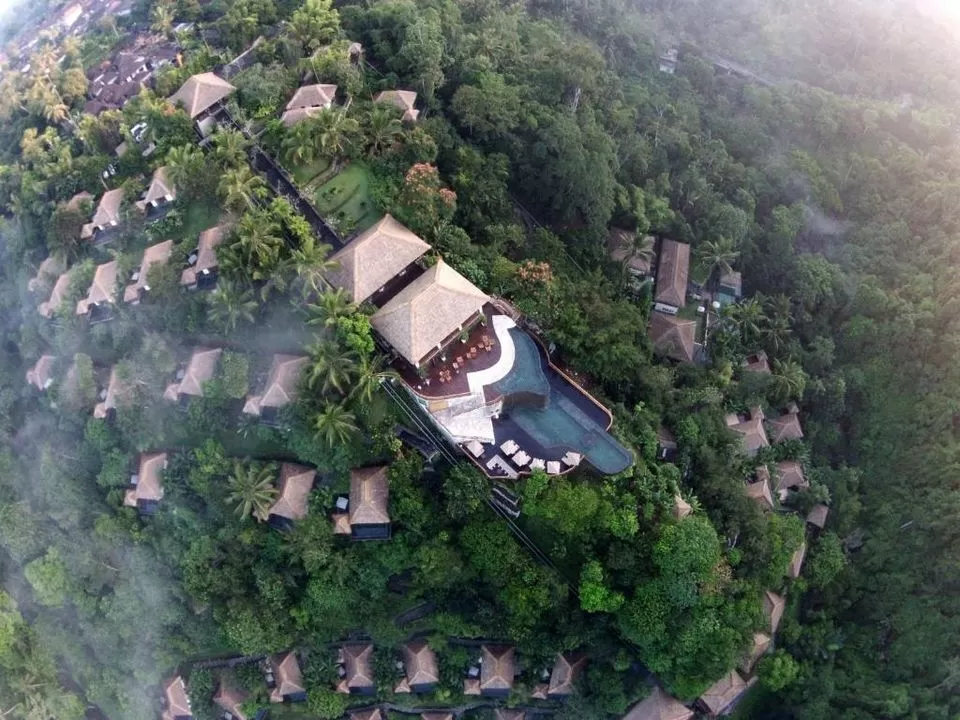 Photo of Hanging Gardens Of Bali, Buahan, Gianyar, Bali, Indonesia by Ishvani Hans