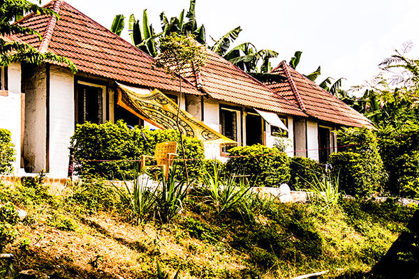 Photo of HIPPIE HAMPI 6/30 by Aishwarya Iyengar