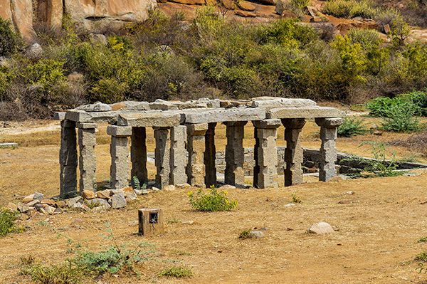 Photo of HIPPIE HAMPI 28/30 by Aishwarya Iyengar