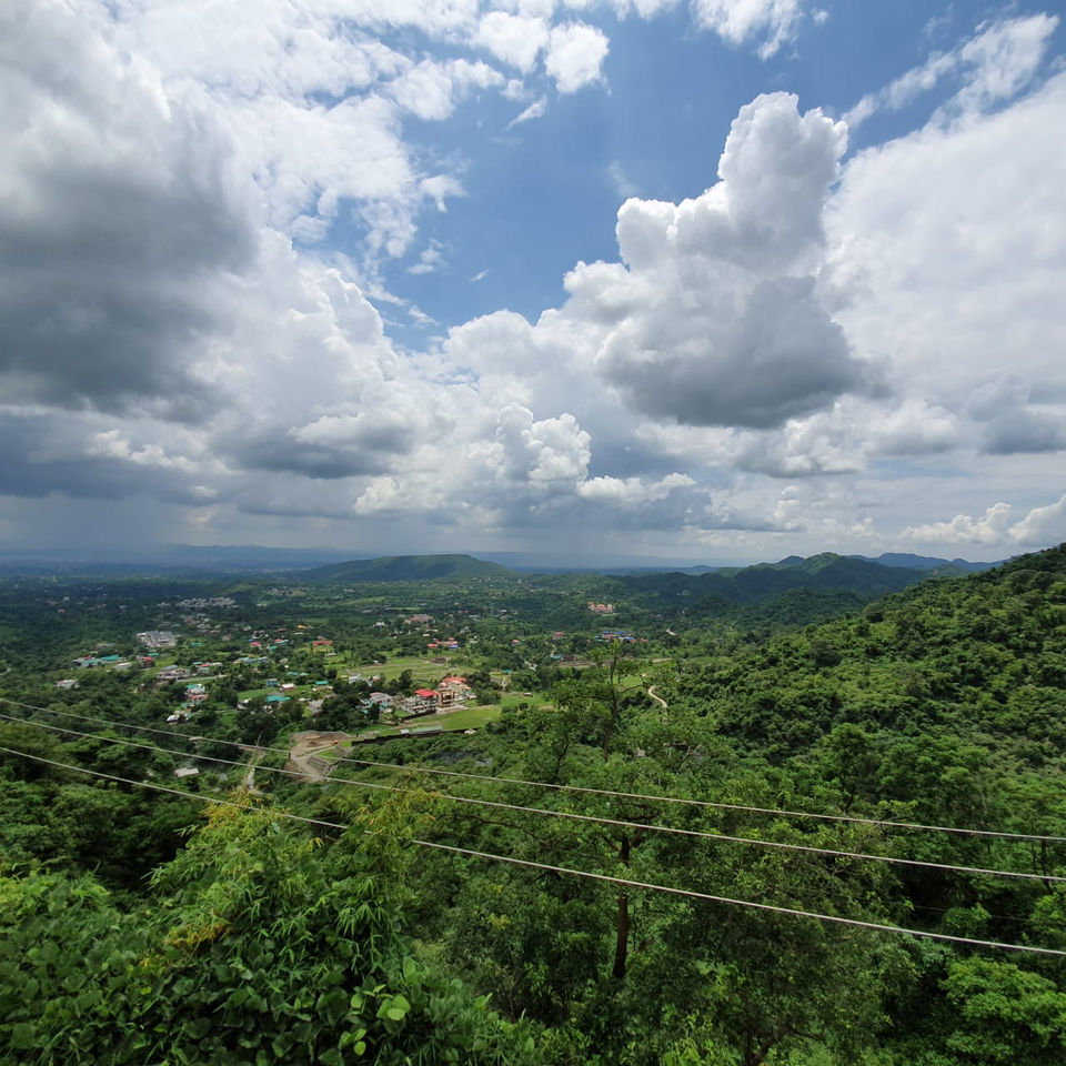 Photo of Dehradun, Uttarakhand, India by Gautam Khandelwal