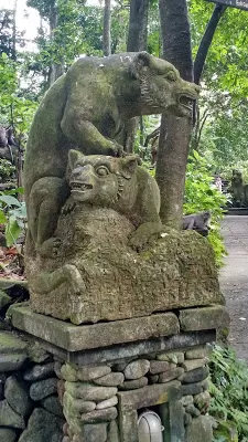 Photo of The sacred monkey forest in Bali by Shilpi