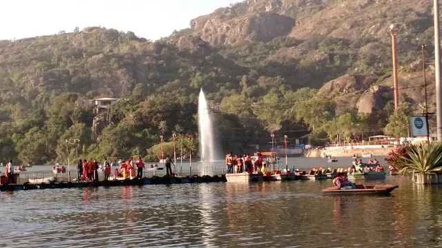 Photo of Nakki Lake, Mount Abu, Rajasthan by Shilpi