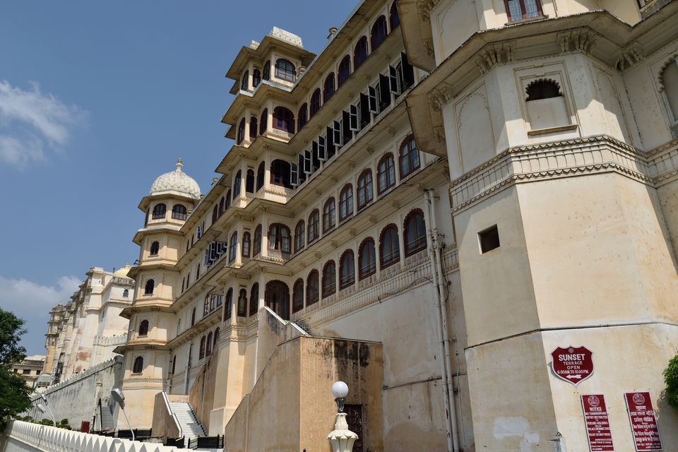 Photo of You can't miss the City Palace in Udaipur 3/29 by Shilpi