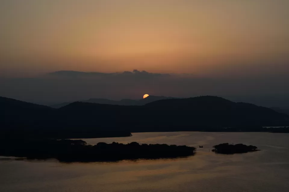 Photo of Pandit Deendayal Upadhyay Park, Pichola, Udaipur, Rajasthan, India by Shilpi