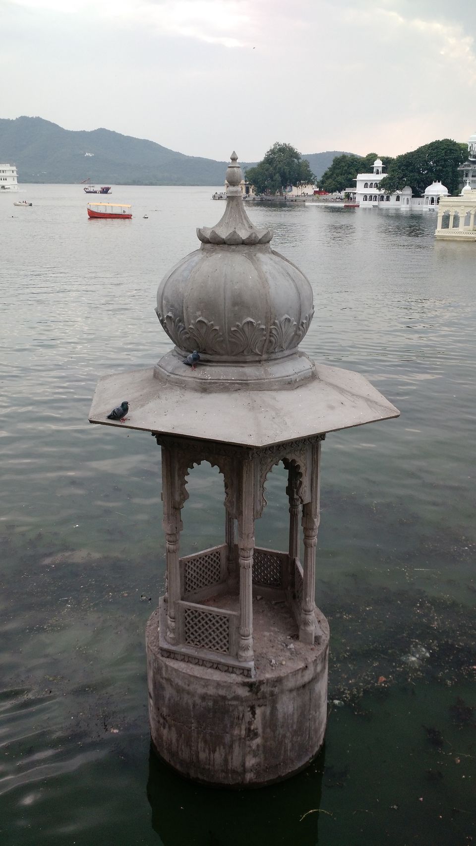 Photo of An evening in Gangaur Ghat, Udaipur 4/20 by Shilpi