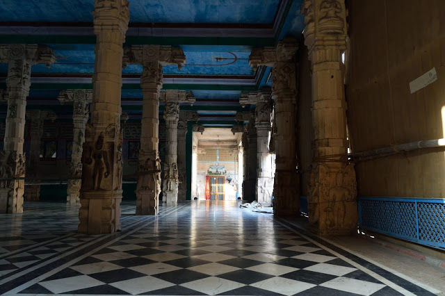 Photo of Inside Rangji Temple, Vrindavan 8/9 by Shilpi