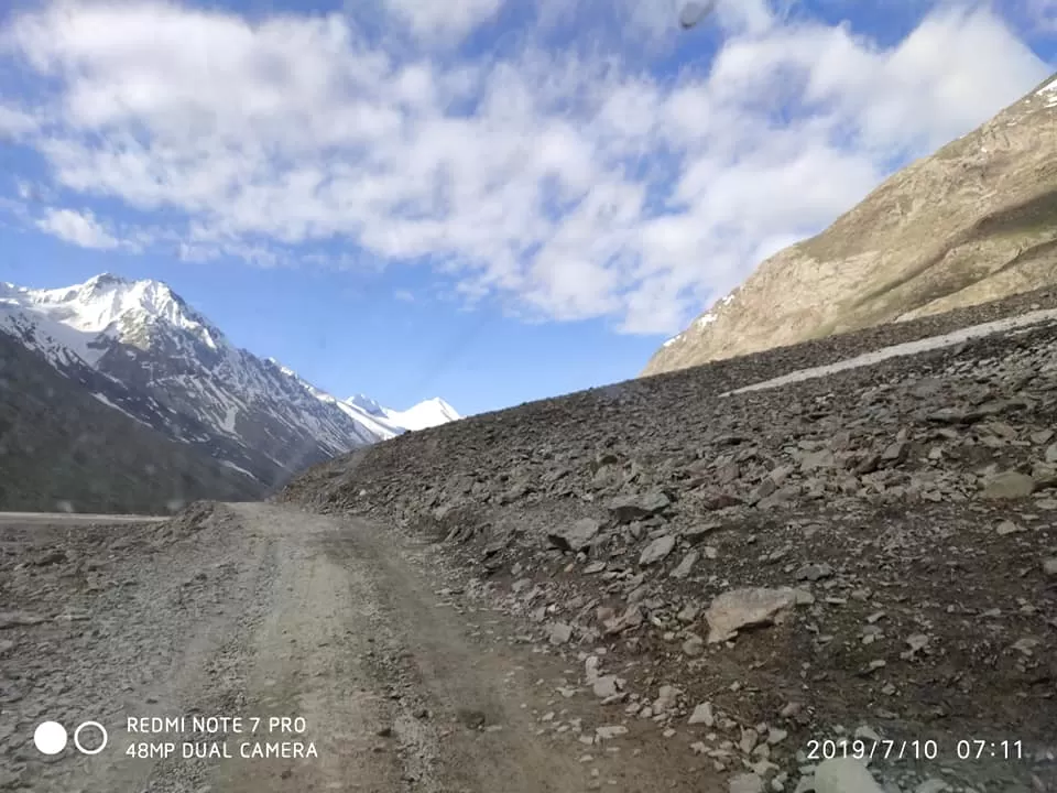 Photo of Chandratal, Himachal Pradesh, India by Dinesh Kumar