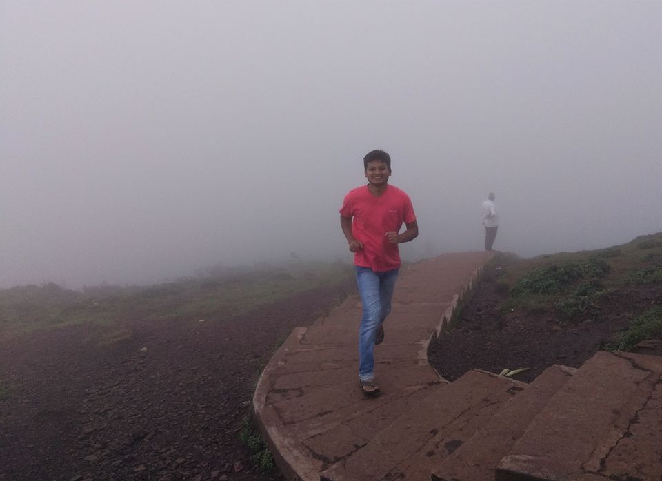 Photo of Mullayanagiri, Chikmagalur, Karnataka, Indien by Sindhura B R