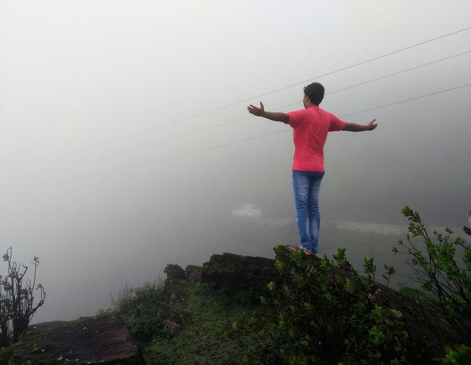 Photo of Mullayanagiri, Chikmagalur, Karnataka, Indien by Sindhura B R
